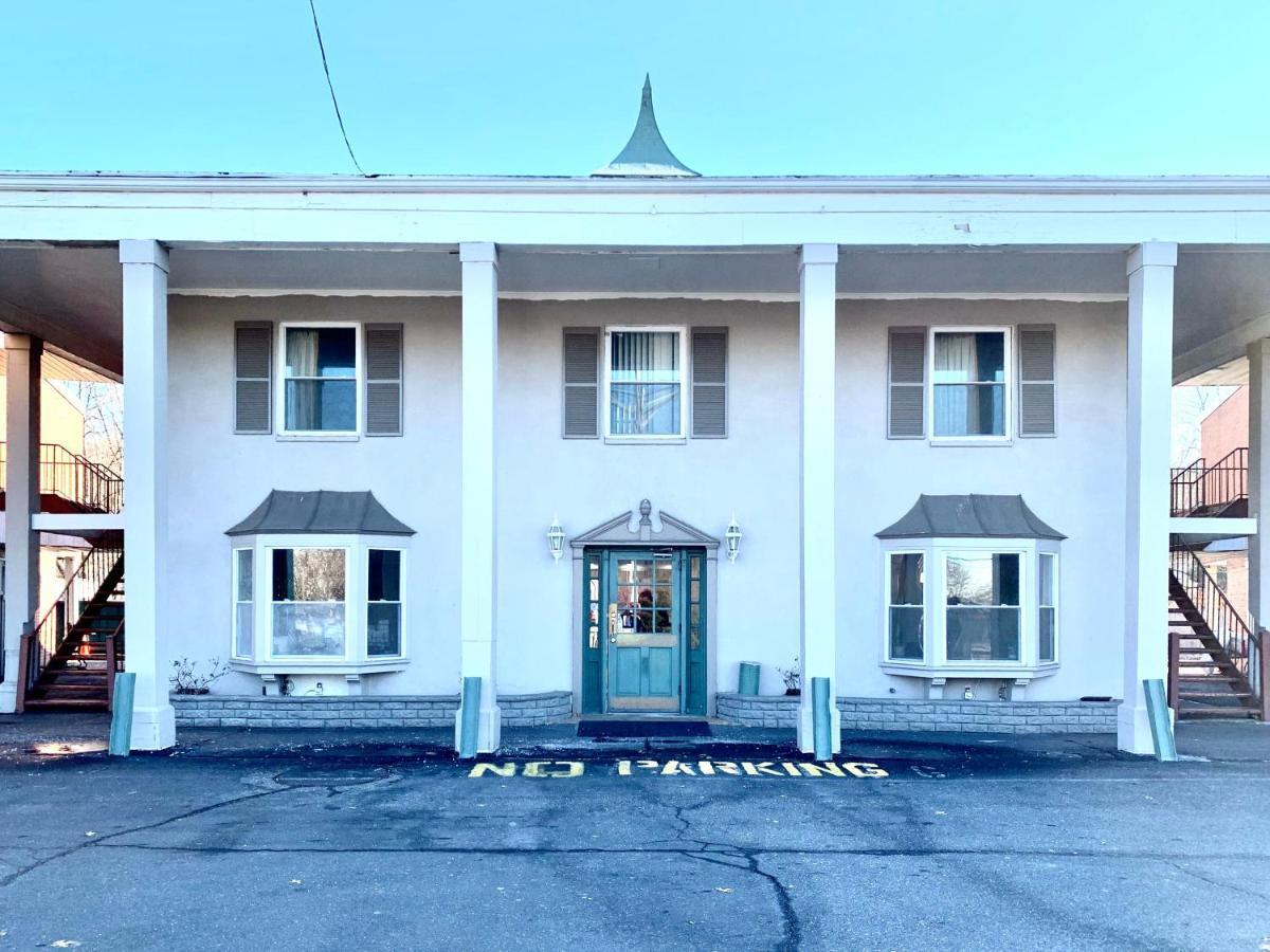 Tappan Zee Hotel West Nyack Eksteriør billede