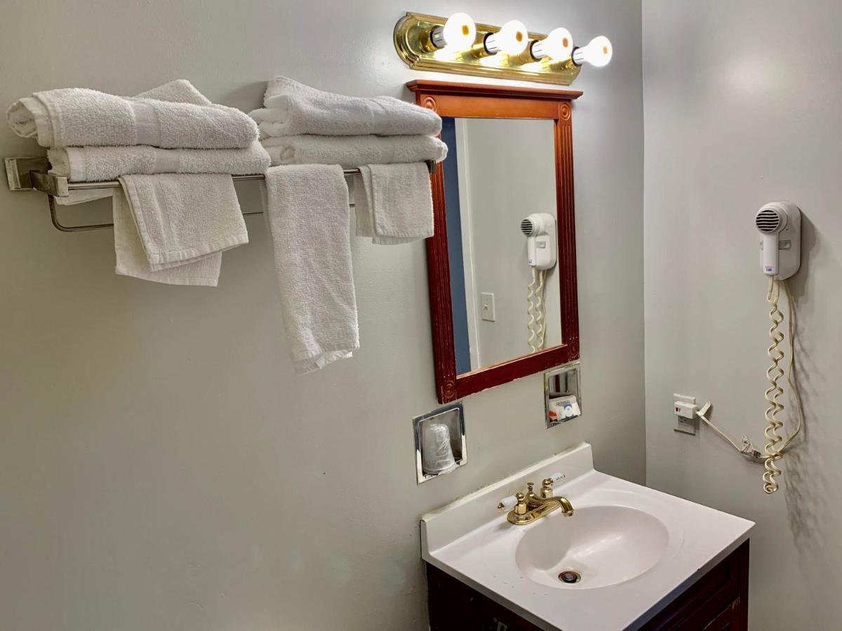 Tappan Zee Hotel West Nyack Eksteriør billede