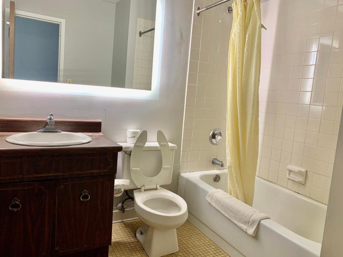 Tappan Zee Hotel West Nyack Eksteriør billede